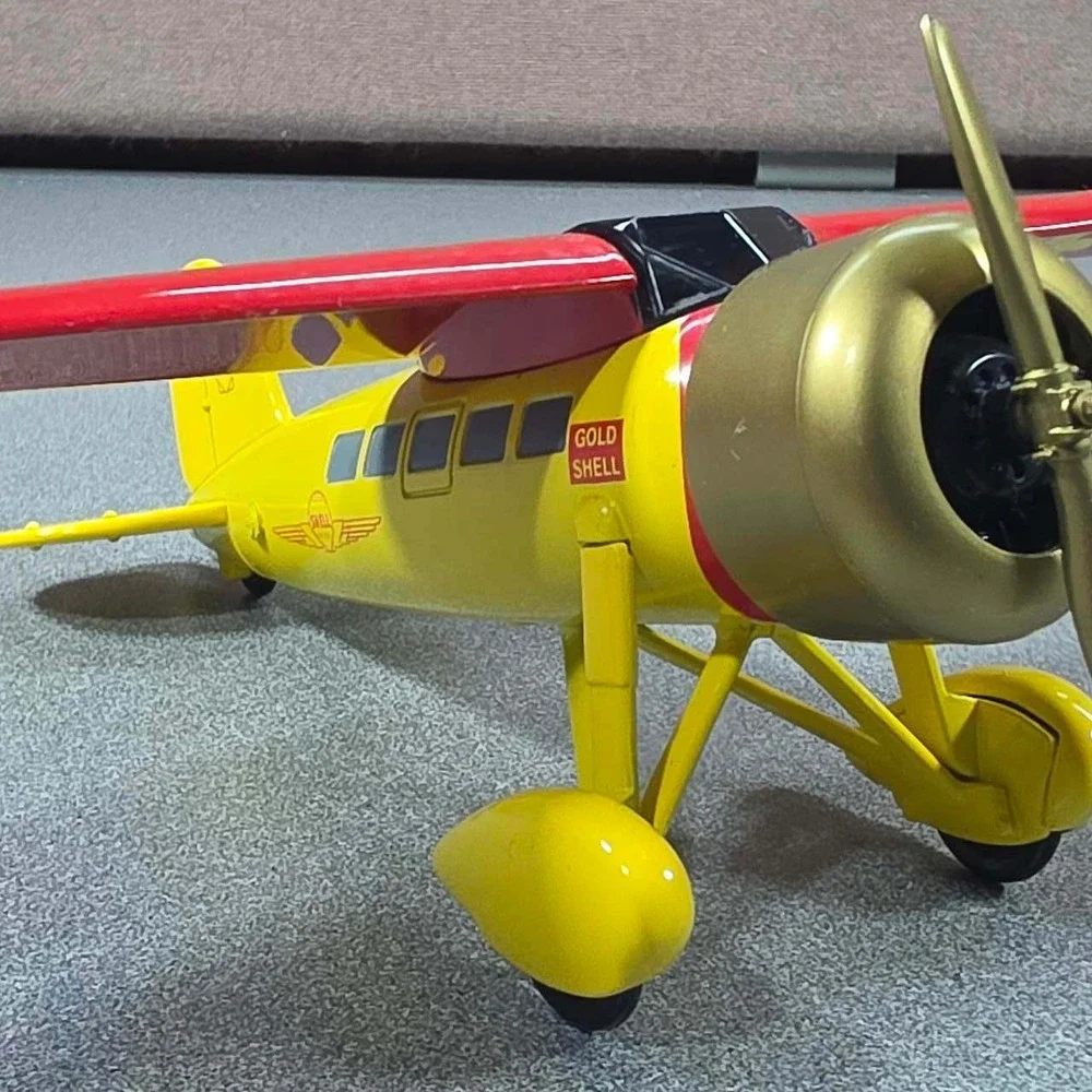 Shell Aviation Fuel Truck & Plane Diecast Set Yellow Red Excellent